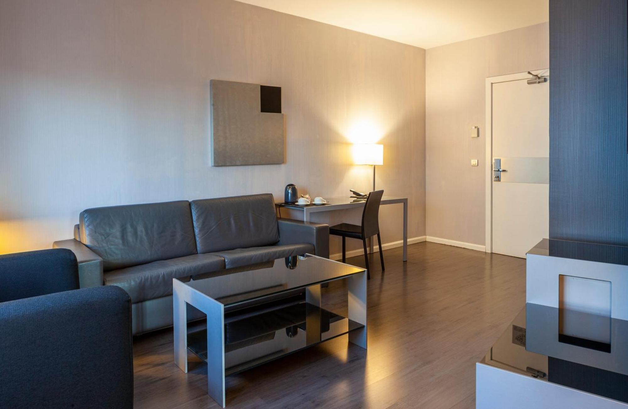 Hotel Porcel Torneo Sevilla Exteriér fotografie